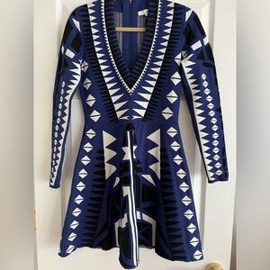 Parker long sleeve printed dress size M